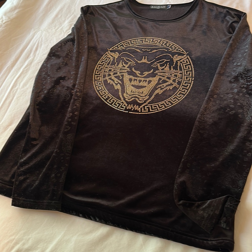 Balmain women’s black top. Xx Lg.